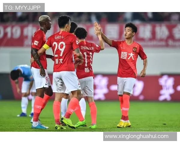 2018年恒大与天津的激烈对决回顾与精彩瞬间分析