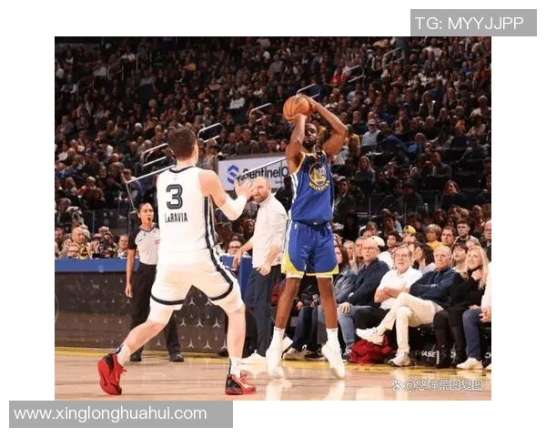 勇士与灰熊激战2017年最后一天精彩对决回顾