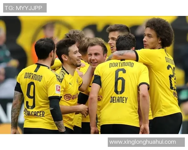 多特蒙德球迷骚乱事件引发欧冠禁赛三场及50万欧元罚款 多特蒙德球迷骚乱事件引发欧冠禁赛三场及50万欧元罚款