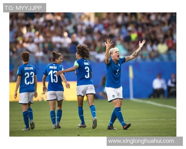 意大利女足迎战泰国女足力争在国际赛场上展现风采与实力